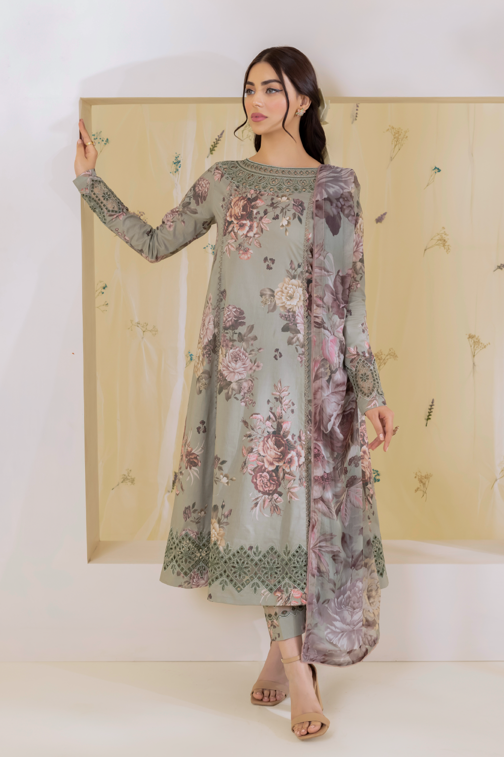 Iznik 3d Print Embroidered Lawn Unstitched Party Wear