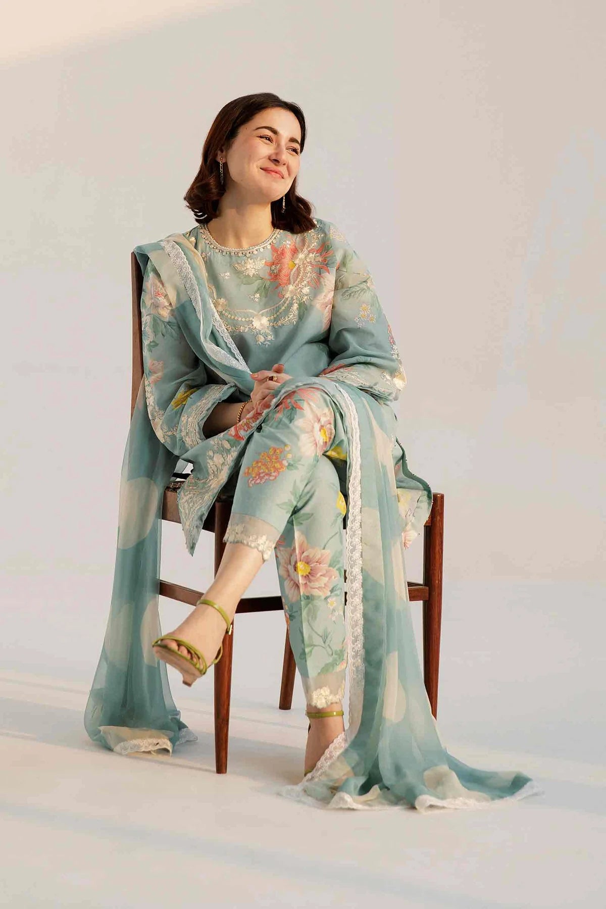 Zara Shahjahan Lawn 3 Piece Unstitched Suit ZSL-D05-B-23